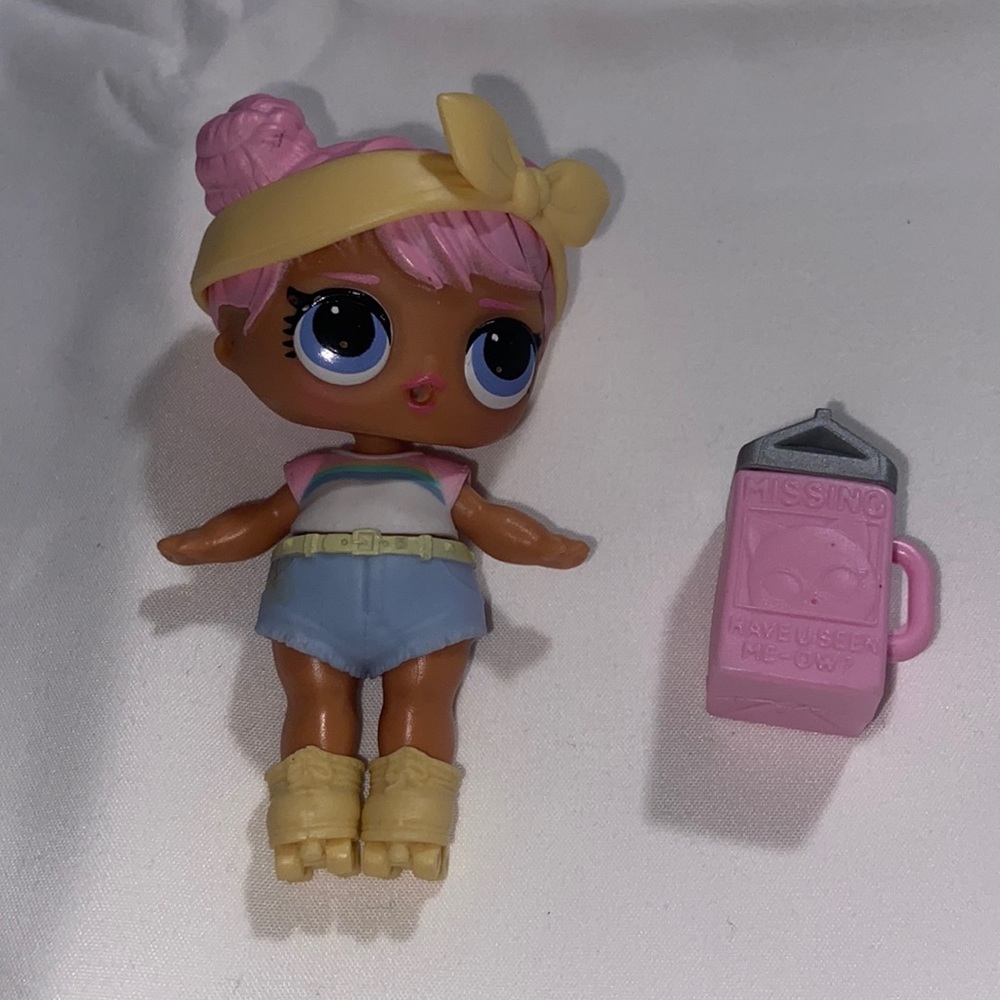 LOL Surprise Doll Roller Skates Pink Hair Bow Pink Silver Milk Carton Sippy Cup